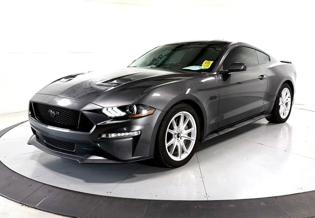 Used 2020 Ford Mustang GT Premium w/ Equipment Group 401A RWD image 8