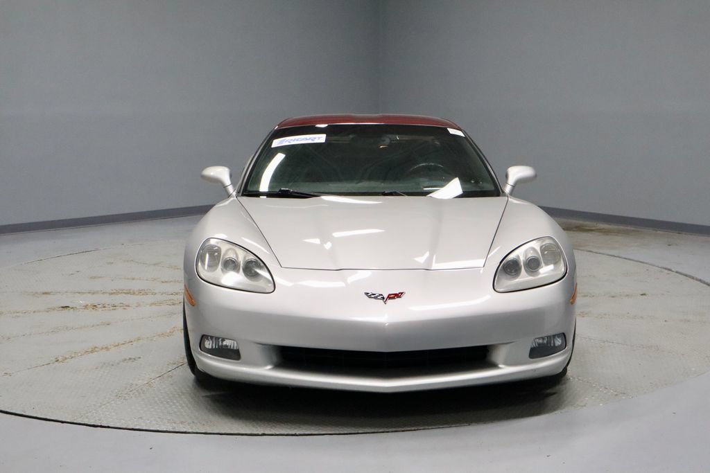 Used 2007 Chevrolet Corvette Coupe w/ Preferred Equipment Group RWD image 4