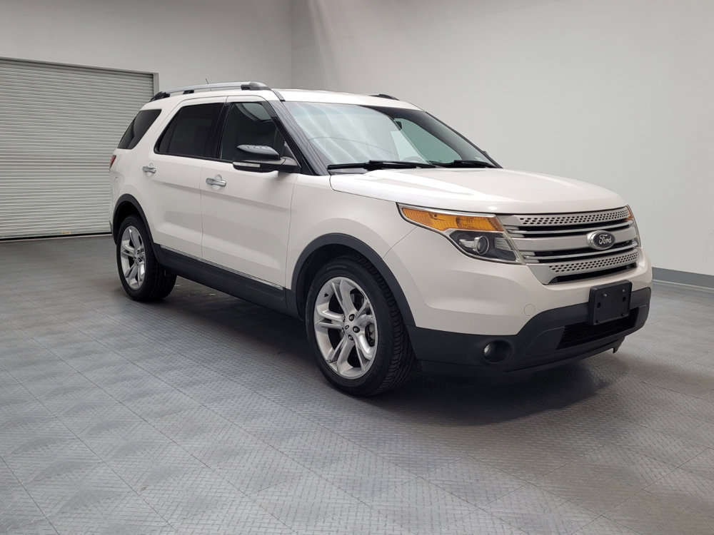 Used 2015 Ford Explorer XLT w/ Equipment Group 202A image 13