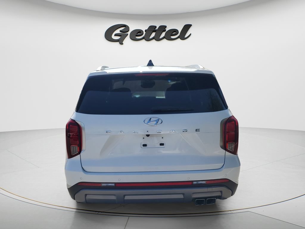 Used 2024 Hyundai Palisade Limited FWD image 6