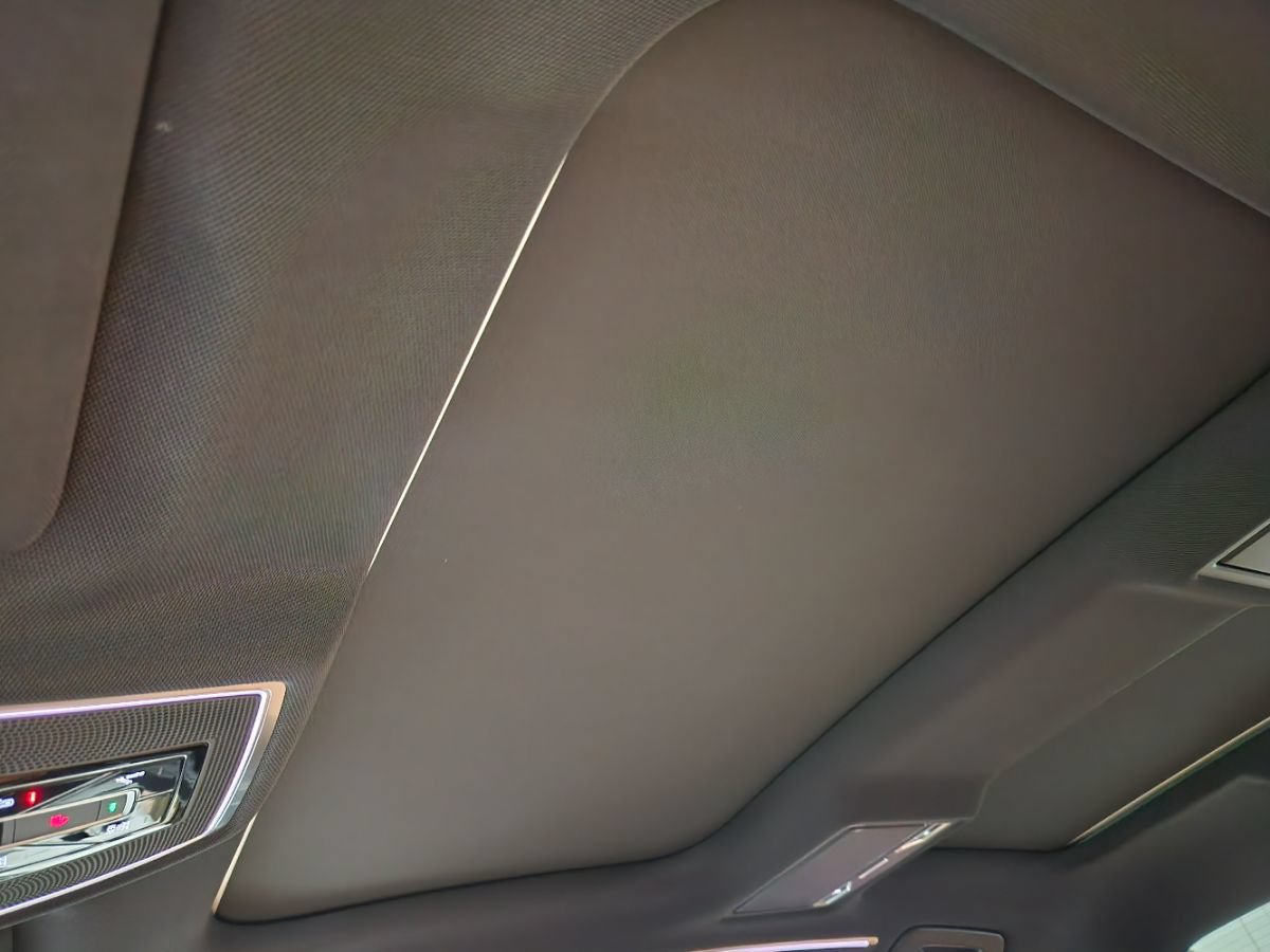 Used 2025 Audi A8 L 3.0T AWD/4WD image 45