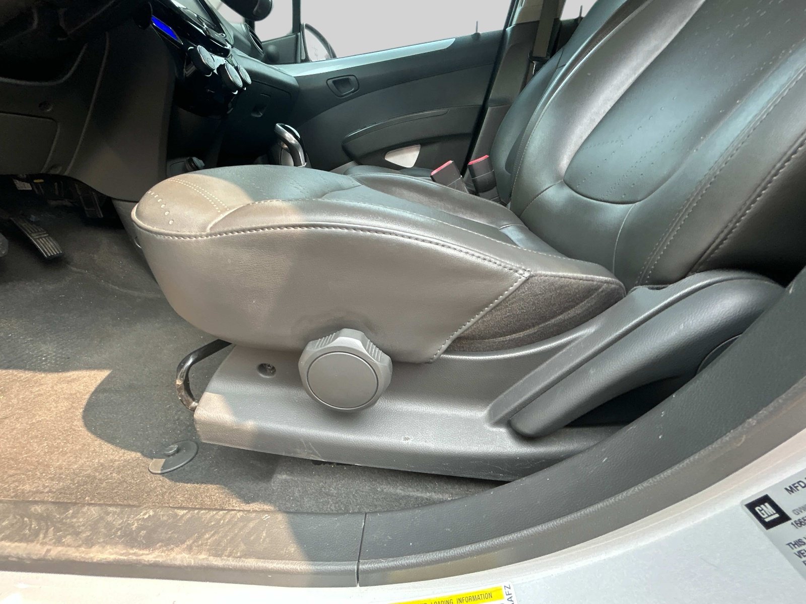 Used 2015 Chevrolet Spark LT FWD image 14