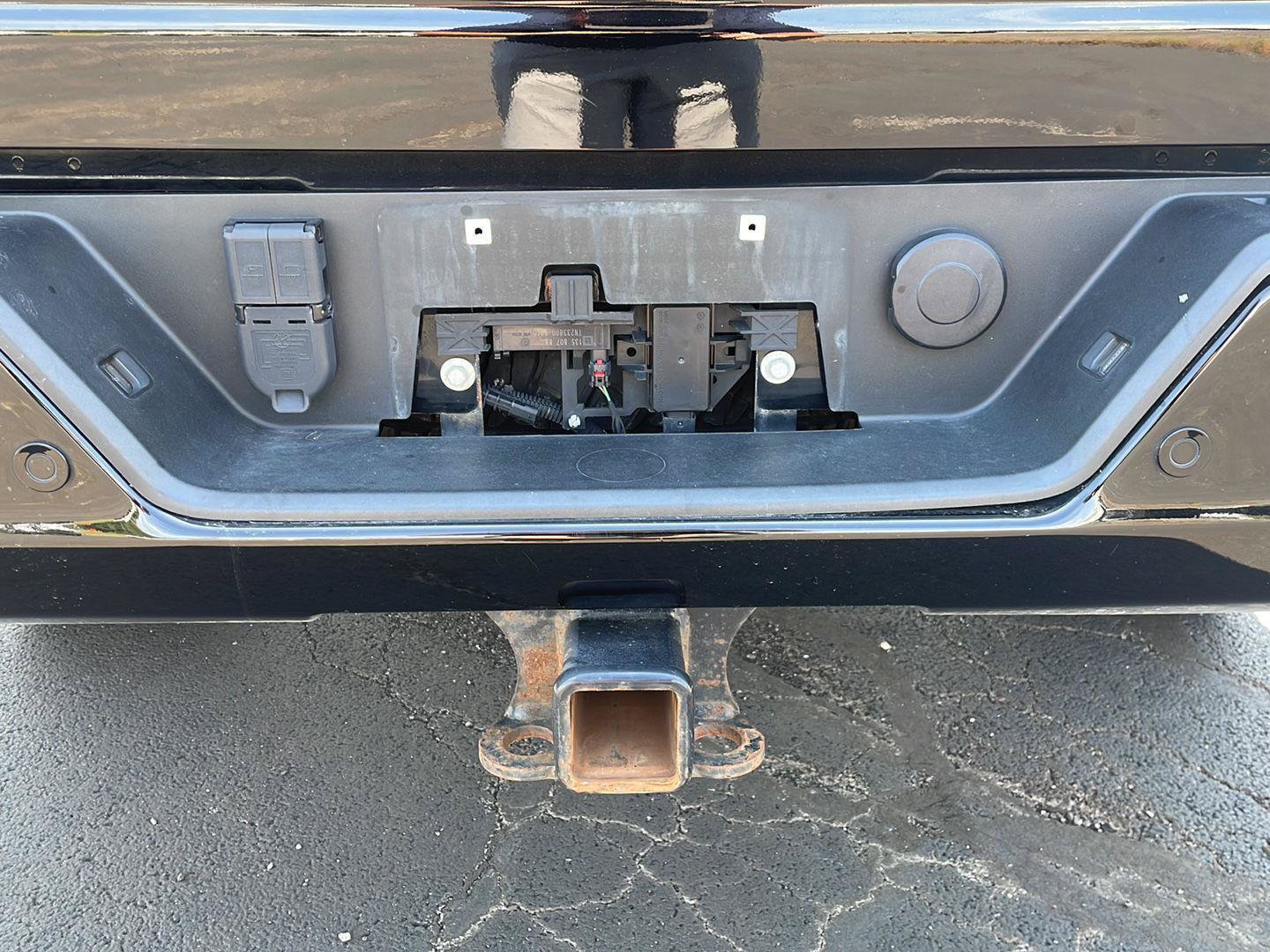 Used 2022 Chevrolet Silverado 3500 LTZ w/ LTZ Plus Package AWD/4WD image 31