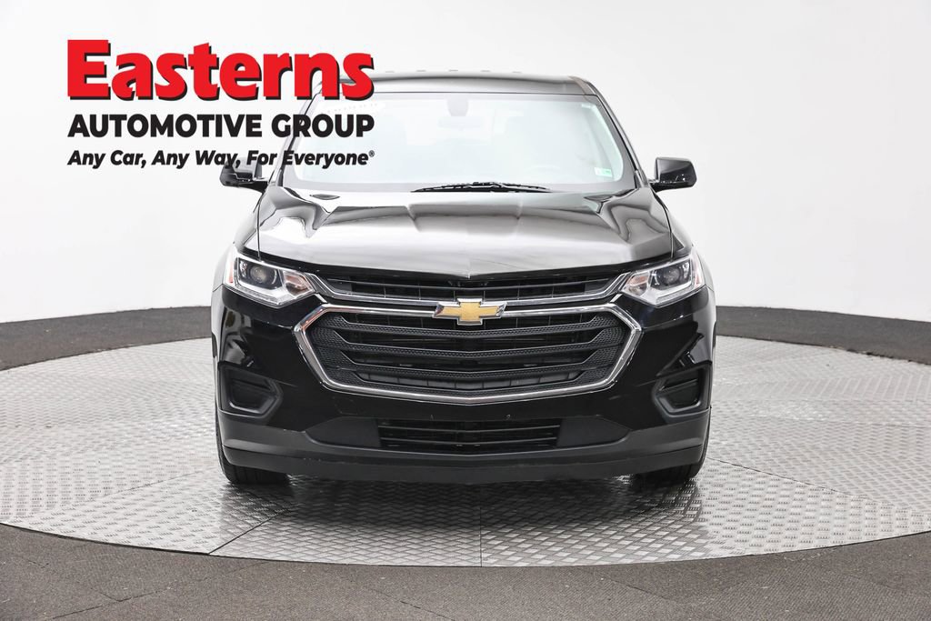Used 2018 Chevrolet Traverse LS AWD/4WD image 2