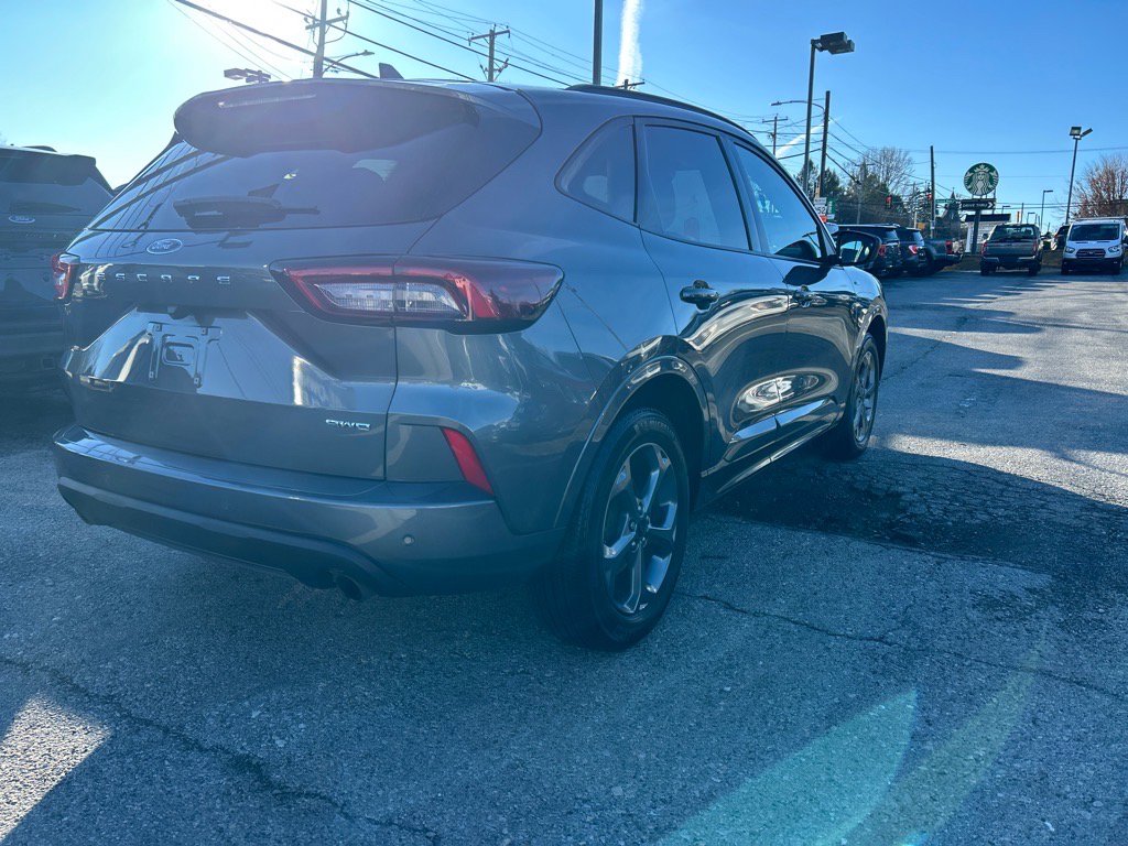 Used 2023 Ford Escape ST-Line w/ Tech Pack #1 image 17