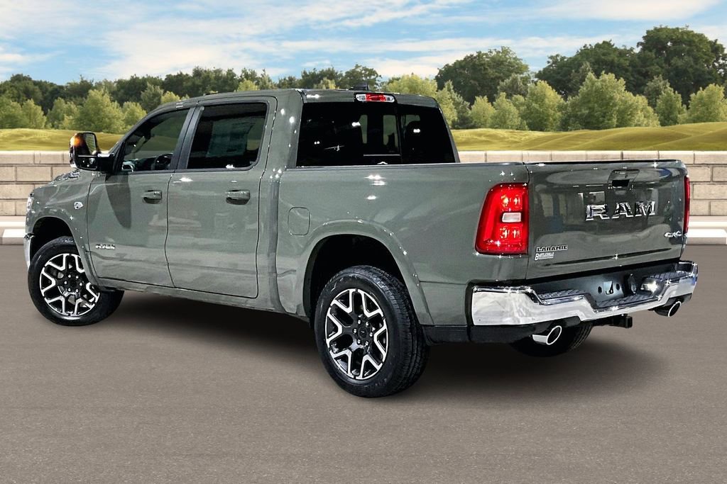 New 2026 RAM 1500 Laramie AWD/4WD image 3