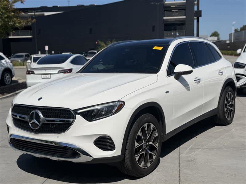 Certified 2025 Mercedes-Benz GLC 350e 4MATIC image 2