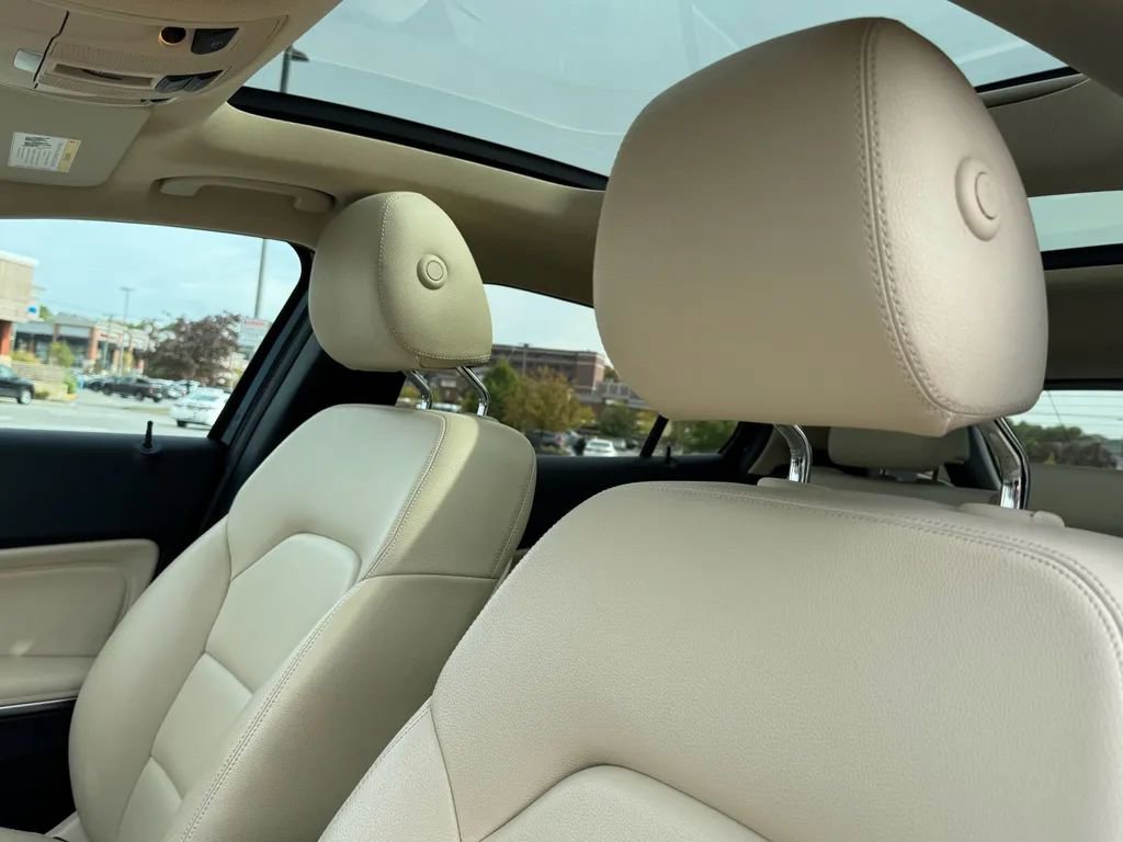 Used 2018 Mercedes-Benz GLA 250 4MATIC image 10