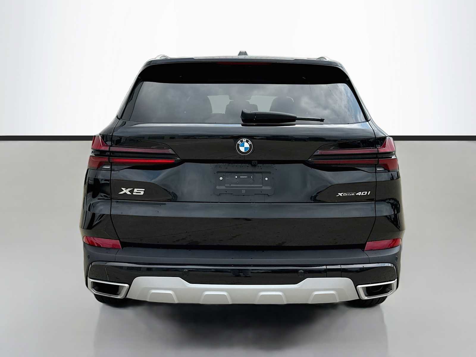 Used 2026 BMW X5 xDrive40i AWD/4WD image 4