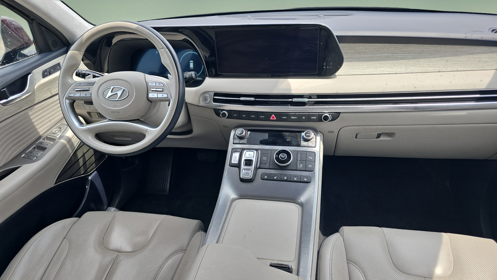 Used 2023 Hyundai Palisade Calligraphy FWD image 11