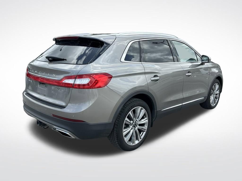Used 2017 Lincoln MKX Reserve image 5