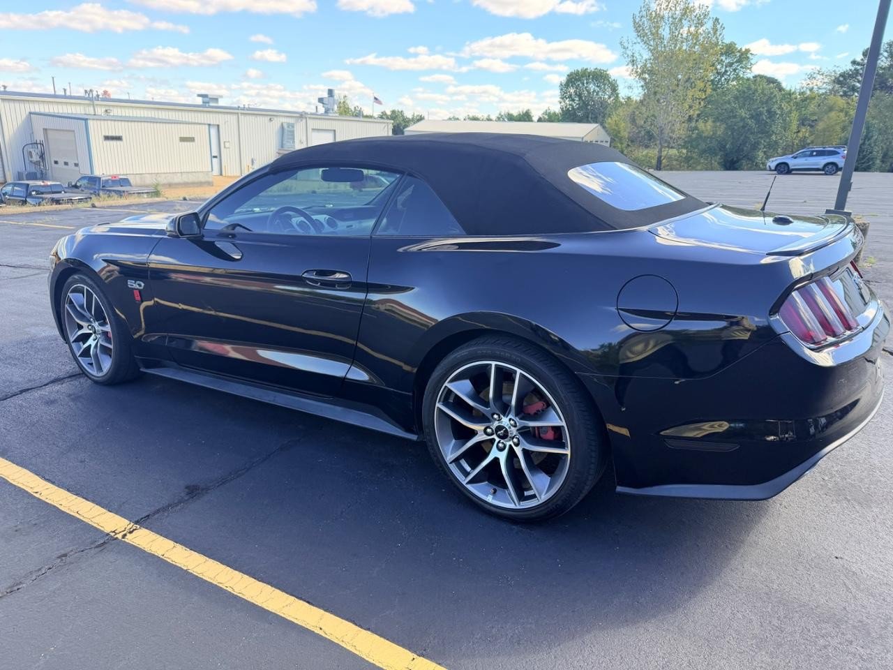Used 2015 Ford Mustang GT Premium w/ Equipment Group 401A RWD image 8