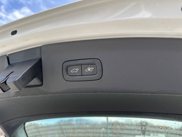 Used 2023 Polestar Polestar 2 w/ Pilot Pack image 30