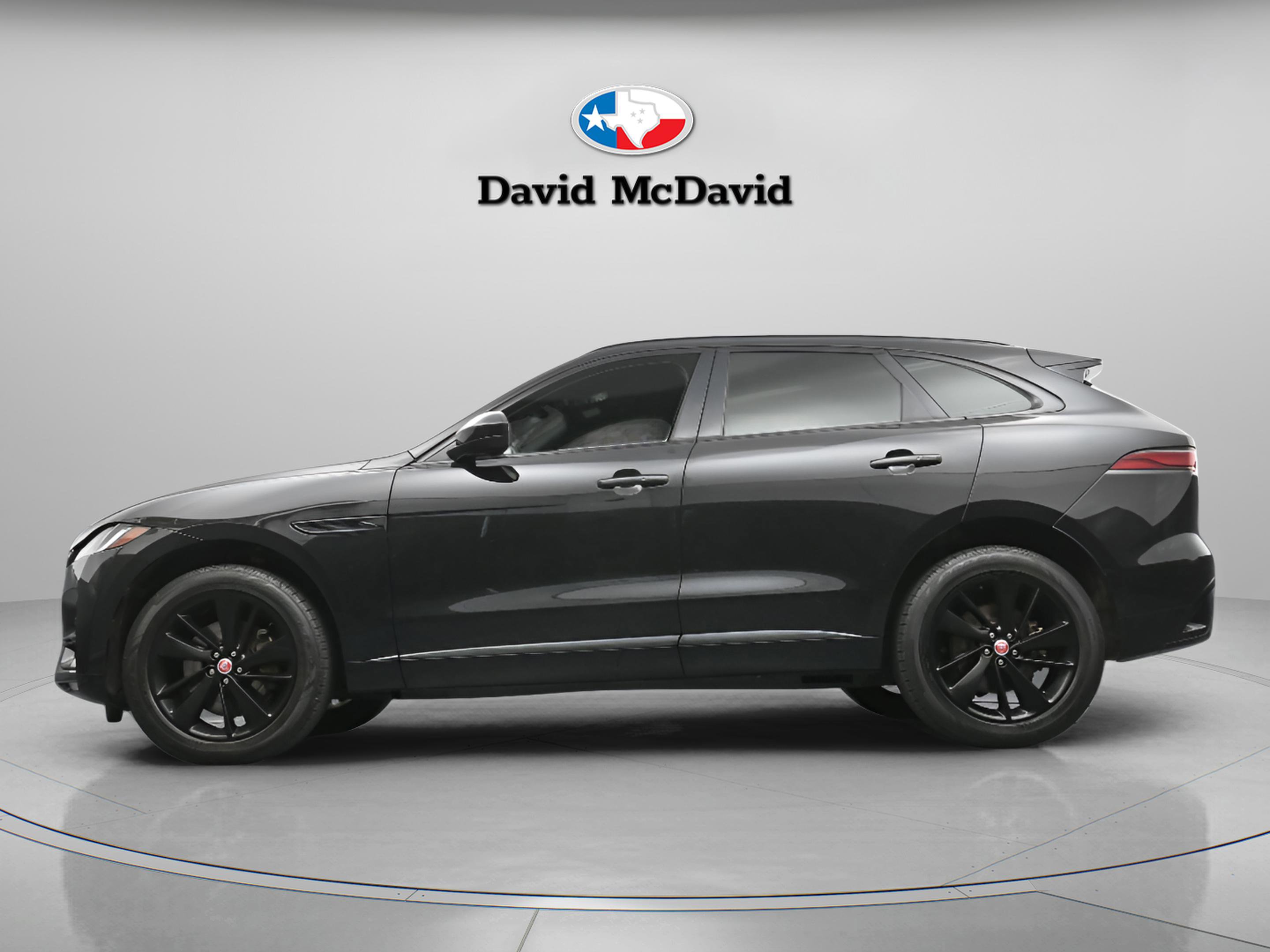 Used 2022 Jaguar F-PACE S image 9