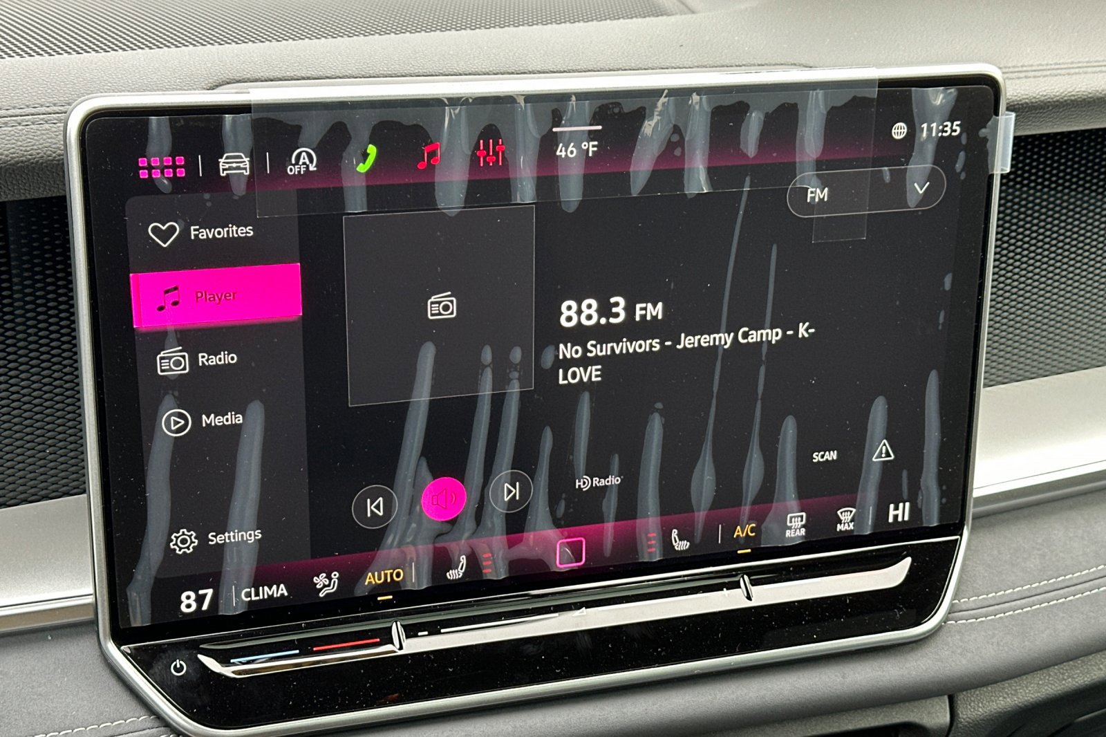 New 2026 Volkswagen Tiguan SE R-Line image 18