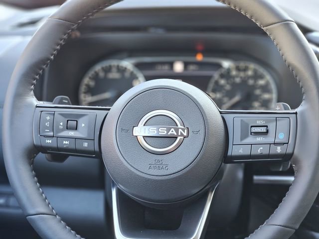 New 2025 Nissan Pathfinder SL w/ Black Appearance Package image 15