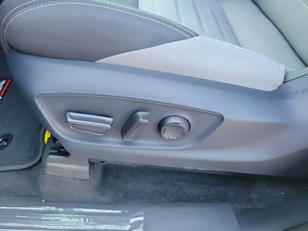 New 2025 Toyota Tacoma TRD Off-Road image 18