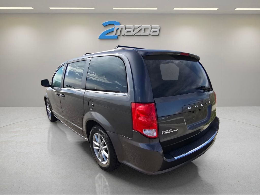 Used 2020 Dodge Grand Caravan SXT image 3