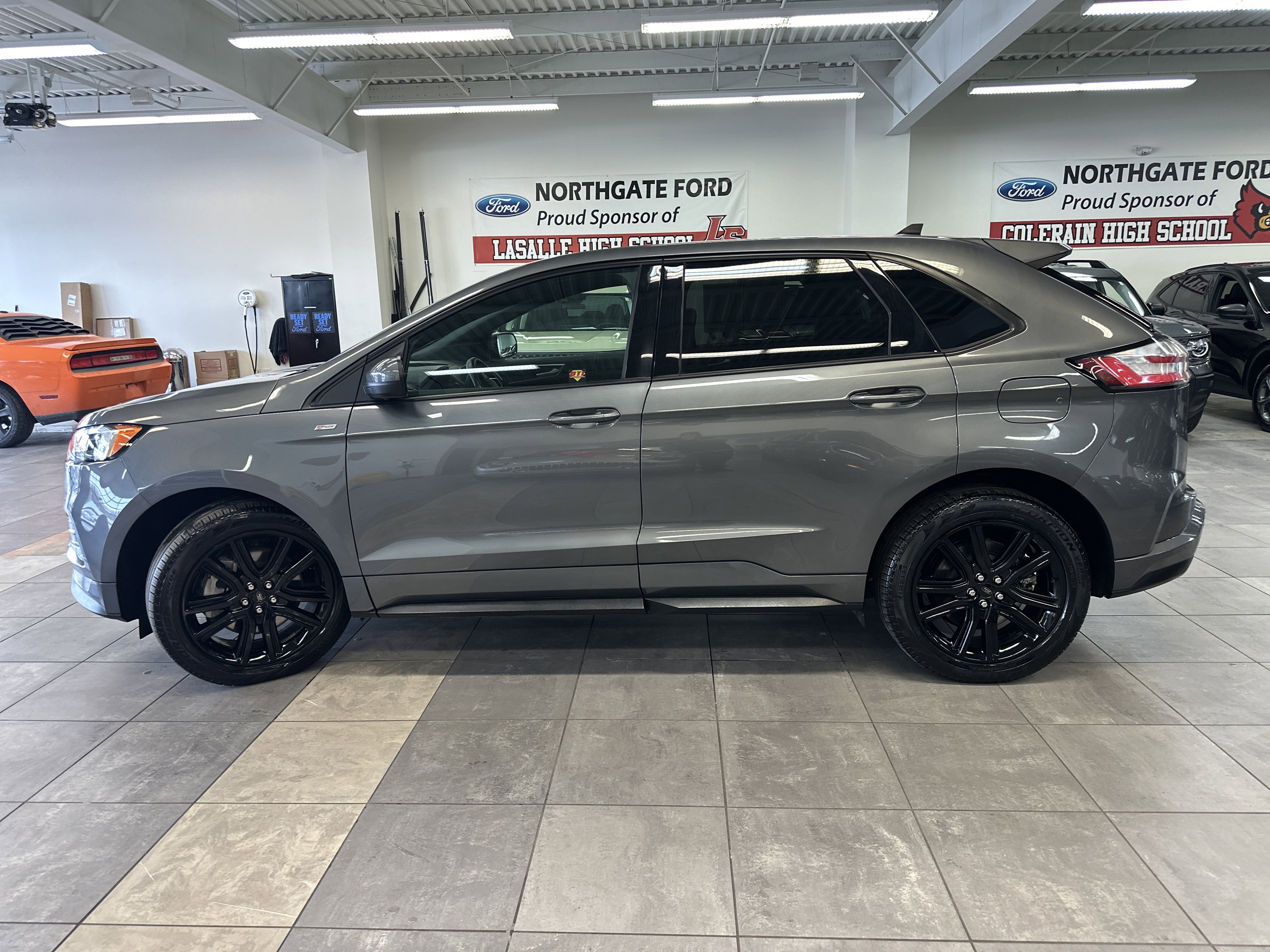 Used 2024 Ford Edge ST-Line image 15