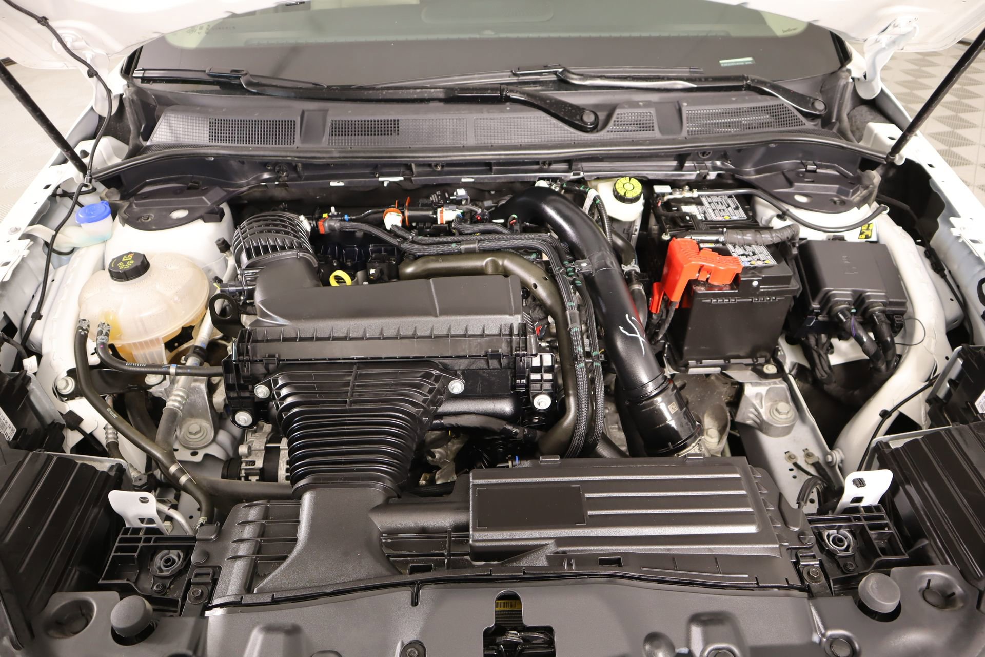 Used 2025 Lincoln Corsair Reserve image 21