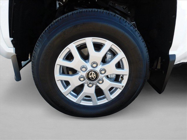 Used 2026 Toyota Tacoma SR5 AWD/4WD image 30