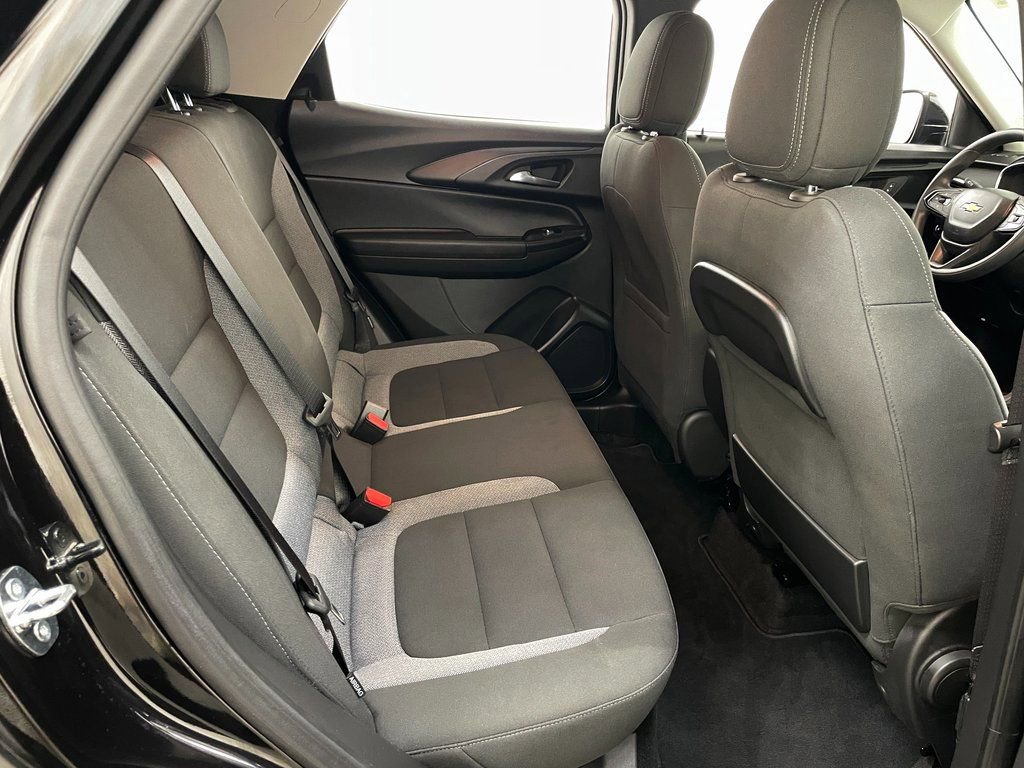 Used 2023 Chevrolet TrailBlazer LT w/ Convenience Package image 40