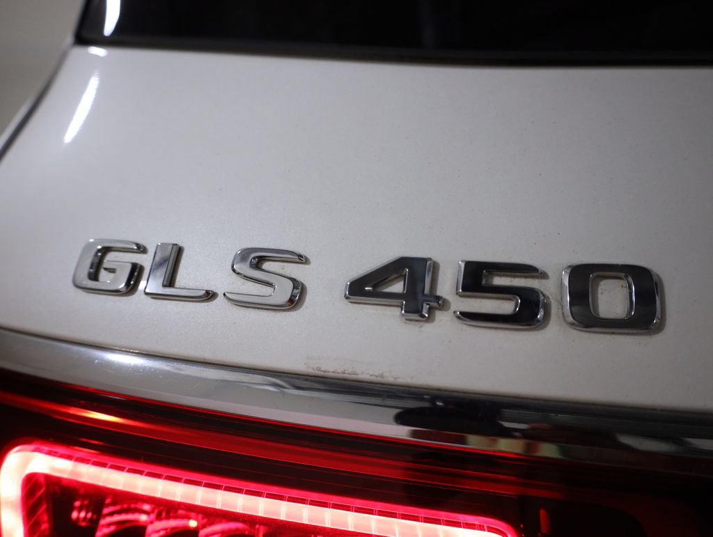 Used 2023 Mercedes-Benz GLS 450 4MATIC w/ AMG Line Exterior image 91
