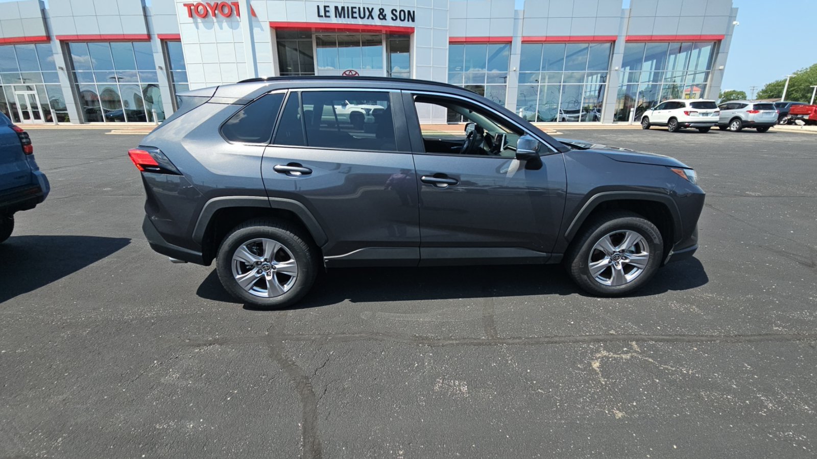 Certified 2025 Toyota RAV4 XLE AWD/4WD image 2