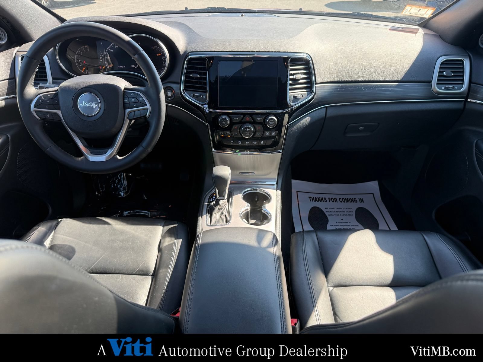Used 2019 Jeep Grand Cherokee Limited AWD/4WD image 2