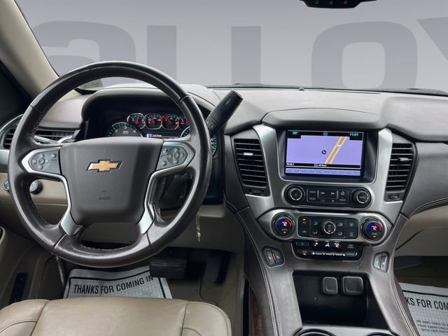 Used 2018 Chevrolet Suburban LT image 12