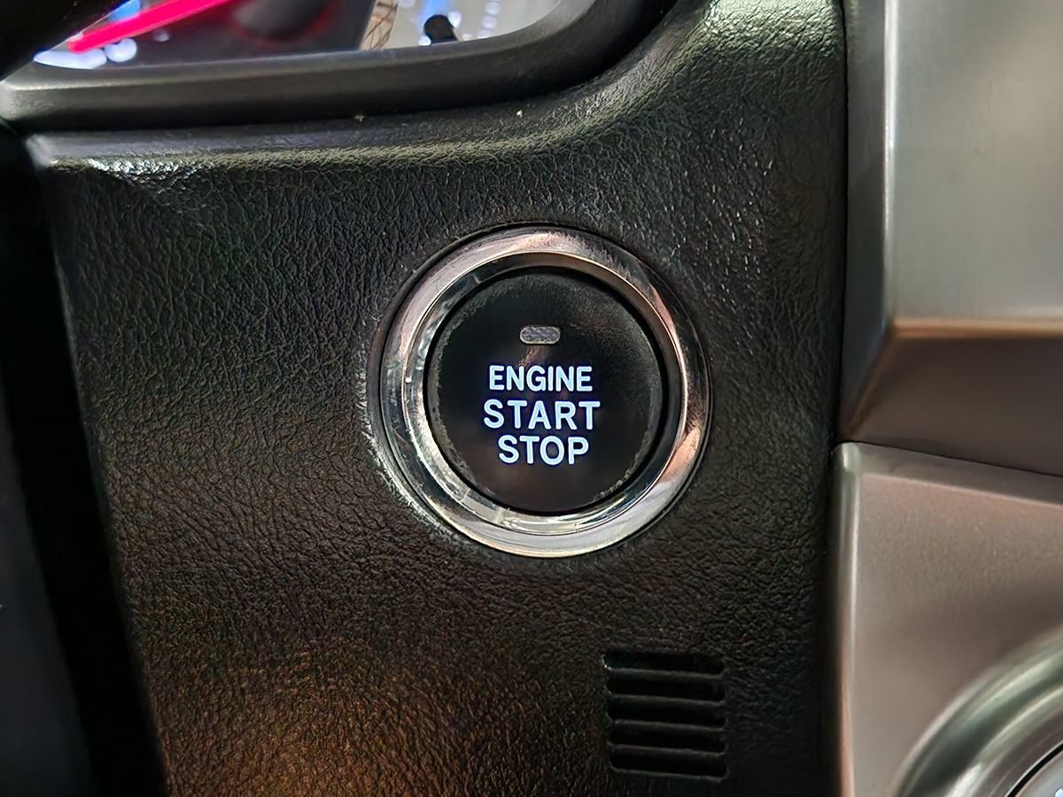 Used 2015 Toyota 4Runner Limited RWD image 40