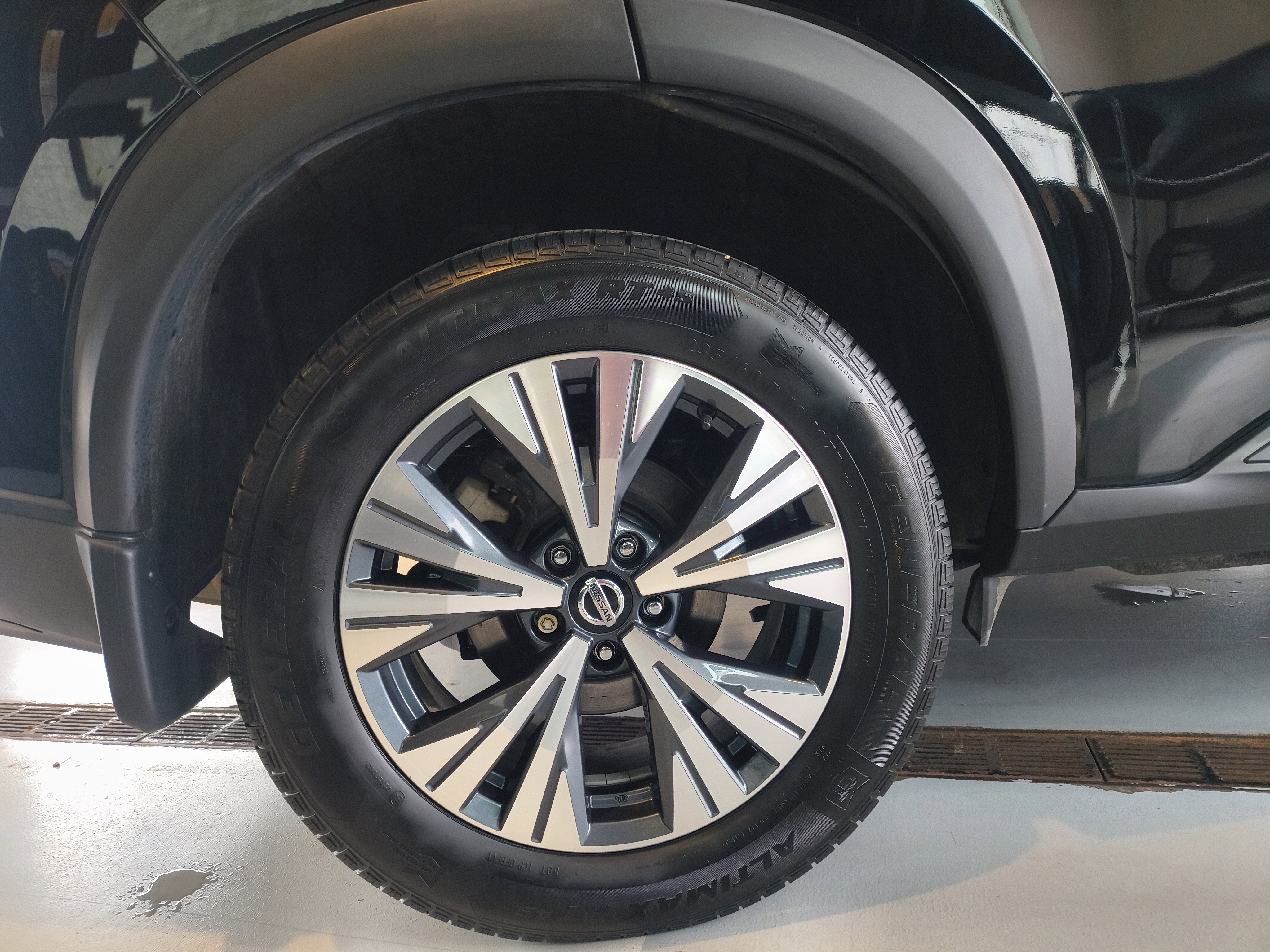 Used 2021 Nissan Rogue SV image 26