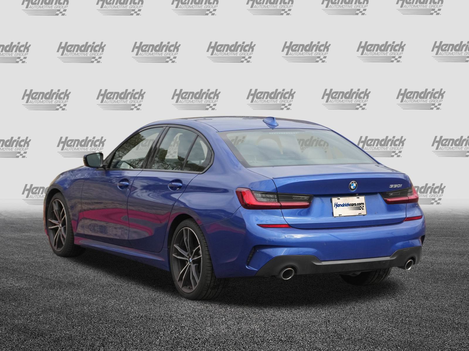 Used 2022 BMW 330i Sedan w/ M Sport Package image 7
