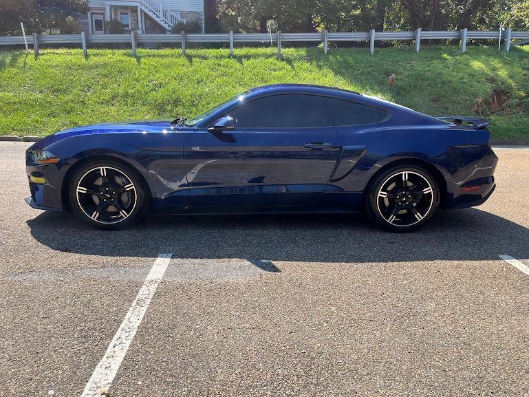 Used 2019 Ford Mustang GT Premium w/ Equipment Group 401A RWD image 22
