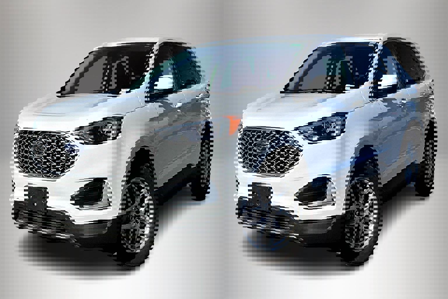 Used 2024 Ford Edge SEL image 3