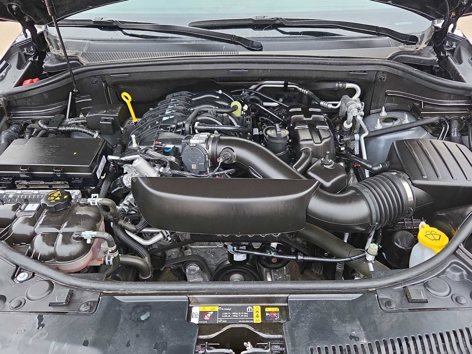 Used 2024 Dodge Durango GT w/ Blacktop Package image 9