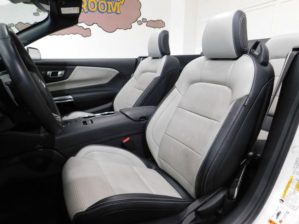 Used 2025 Ford Mustang GT Premium RWD image 49
