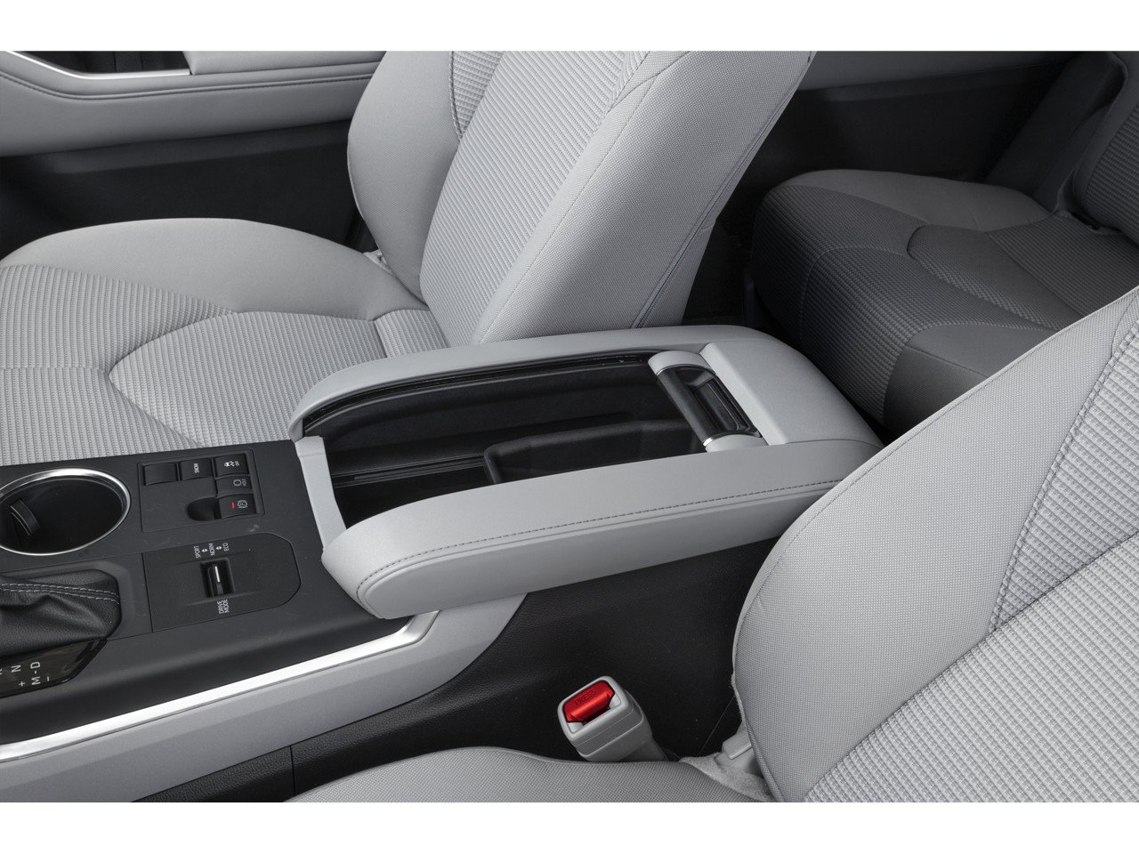 Used 2025 Toyota Highlander LE AWD/4WD image 10