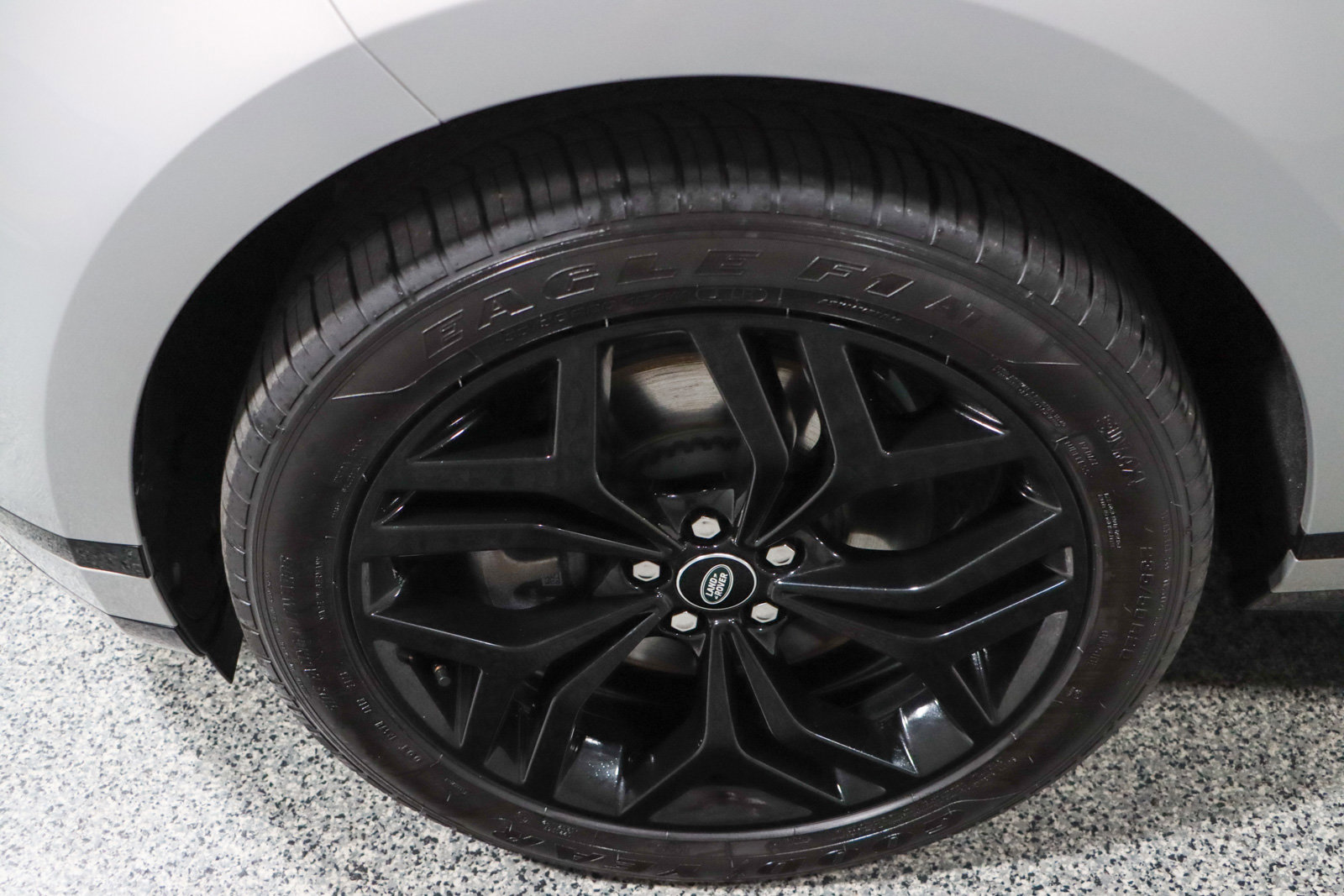 Used 2022 Land Rover Range Rover Evoque R-Dynamic S image 11