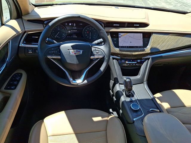 Used 2020 Cadillac XT6 Premium Luxury w/ Platinum Package AWD/4WD image 12