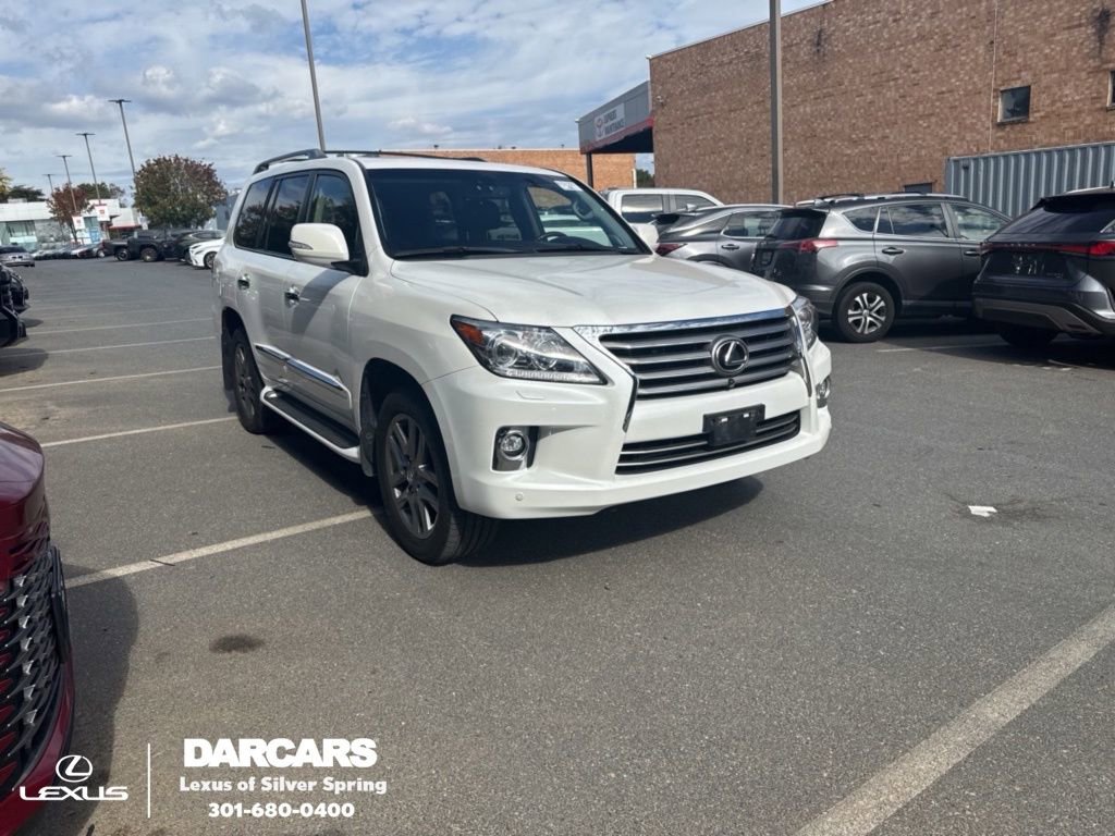 Used 2015 Lexus LX 570 4WD w/ Luxury Package