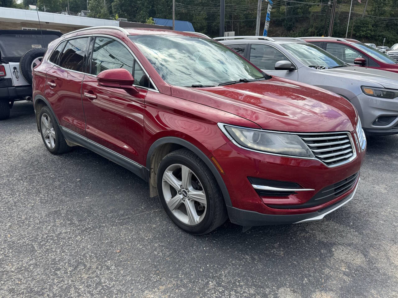 Used 2017 Lincoln MKC Premiere AWD/4WD image 6