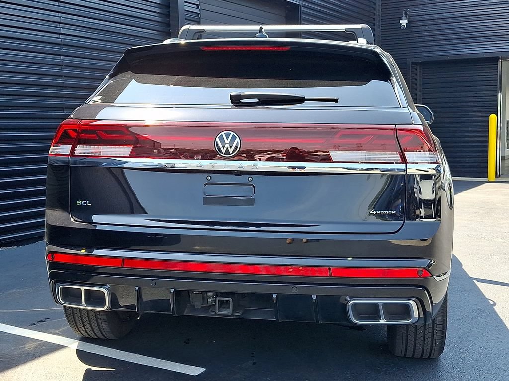 Used 2025 Volkswagen Atlas Cross Sport SEL Premium R-Line AWD/4WD image 6