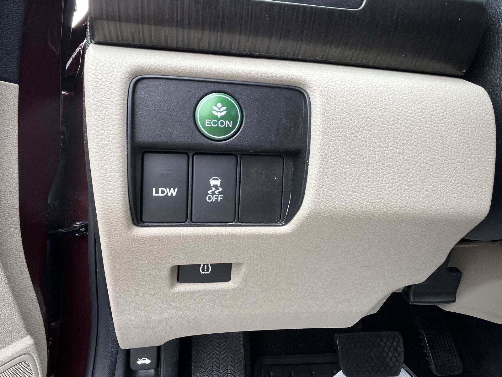 Used 2015 Honda Accord EX-L image 16
