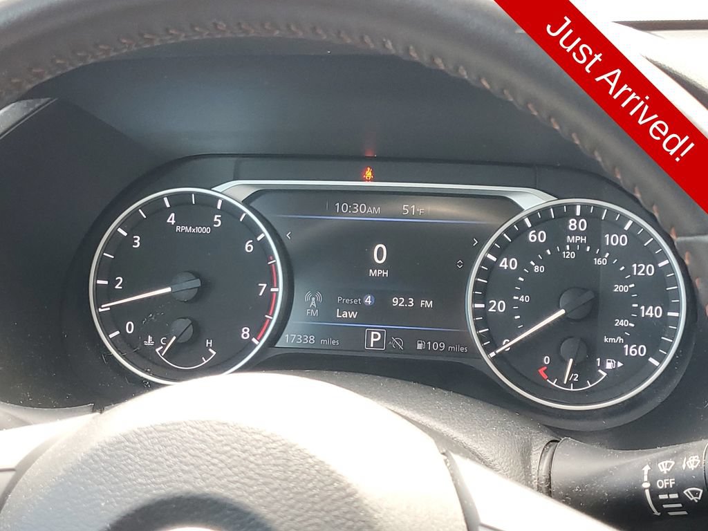 Used 2024 Nissan Sentra SR FWD image 26