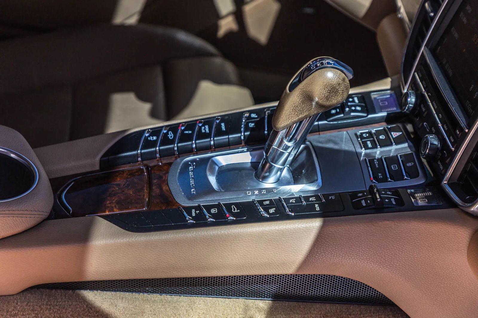 Used 2012 Porsche Panamera S RWD image 47