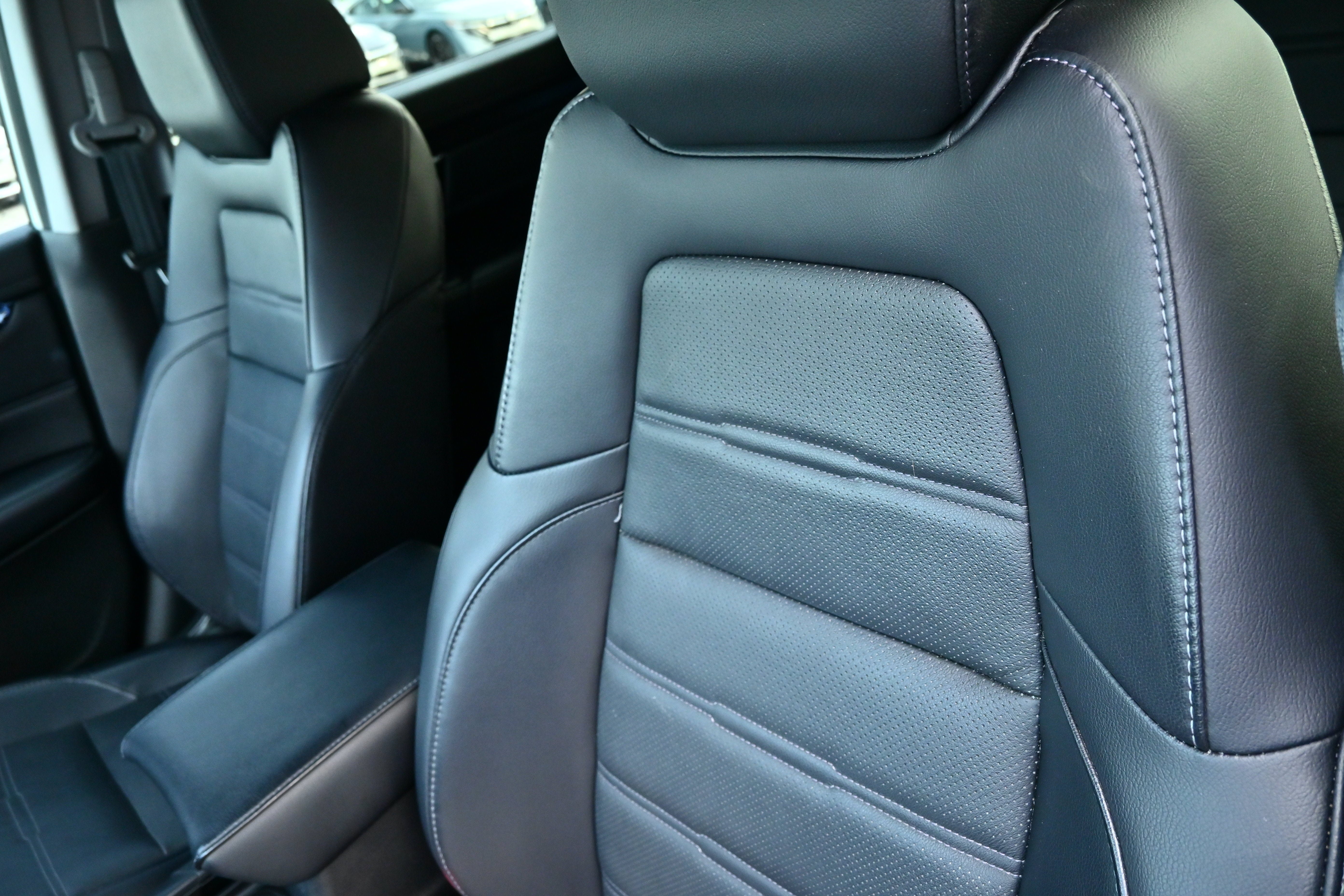Used 2018 Honda CR-V Touring image 25