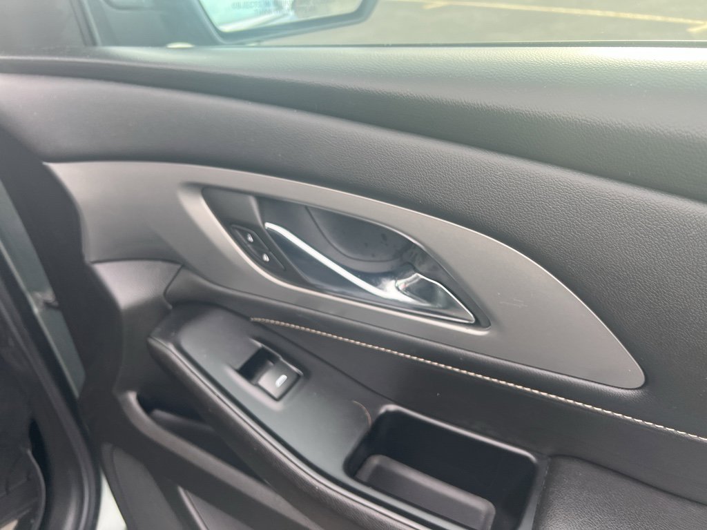 Used 2023 Chevrolet Traverse LT w/ LPO, Floor Liner Package image 25