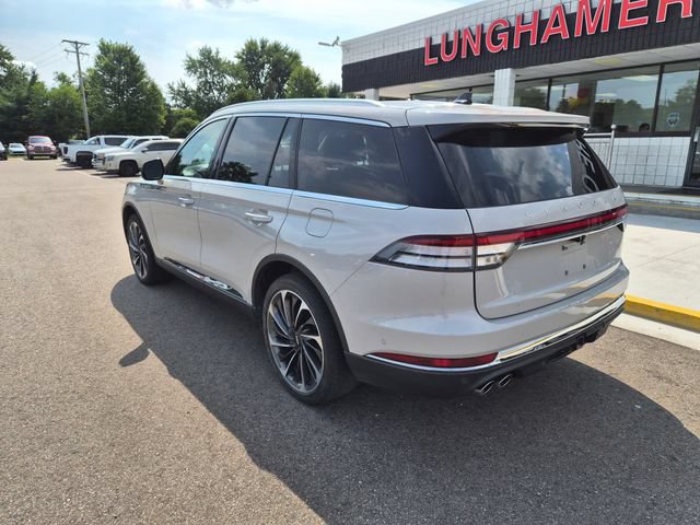 Used 2022 Lincoln Aviator Reserve w/ Equipment Group 201A AWD/4WD image 10