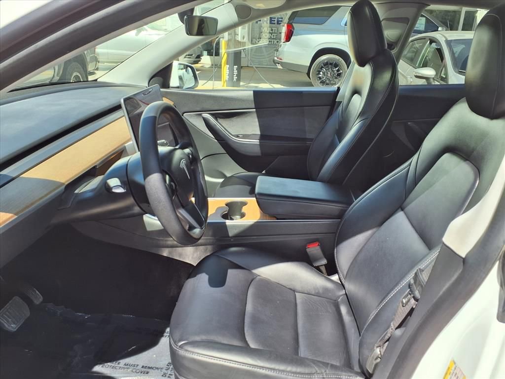 Used 2021 Tesla Model Y Long Range AWD/4WD image 20